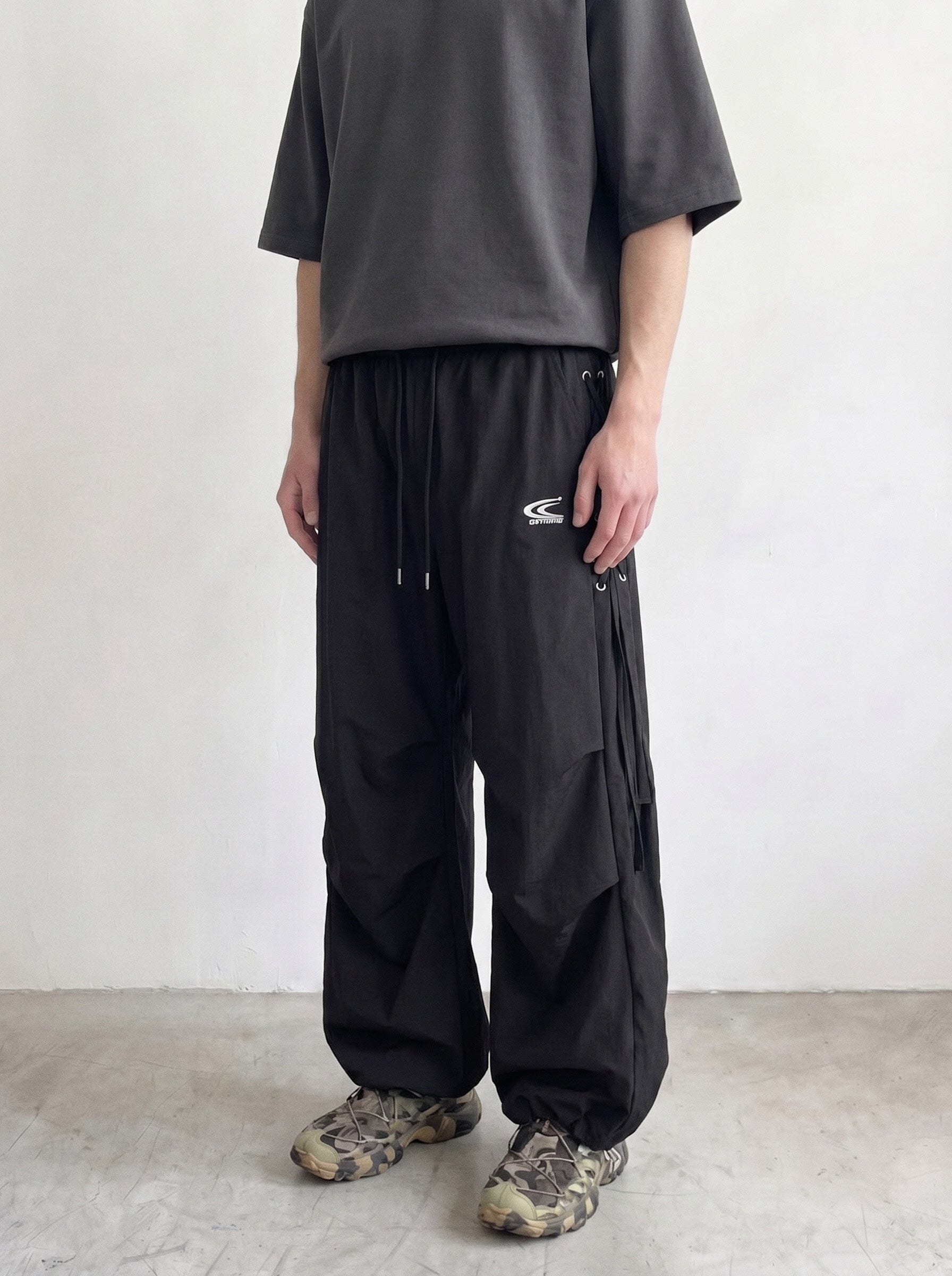 grommet parachute pant