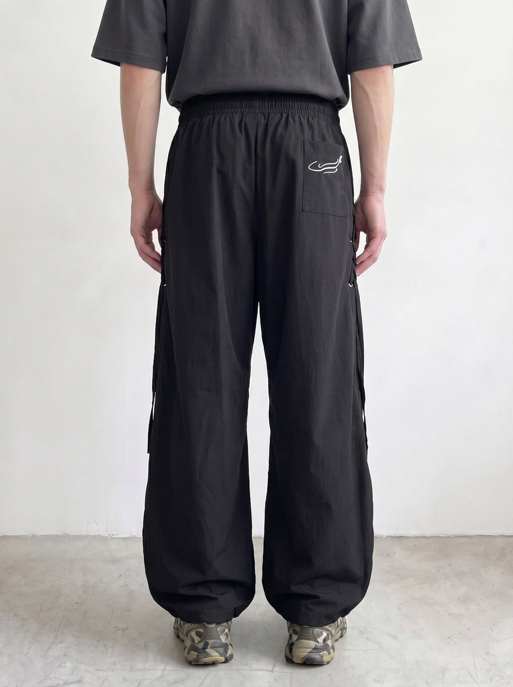 grommet parachute pant