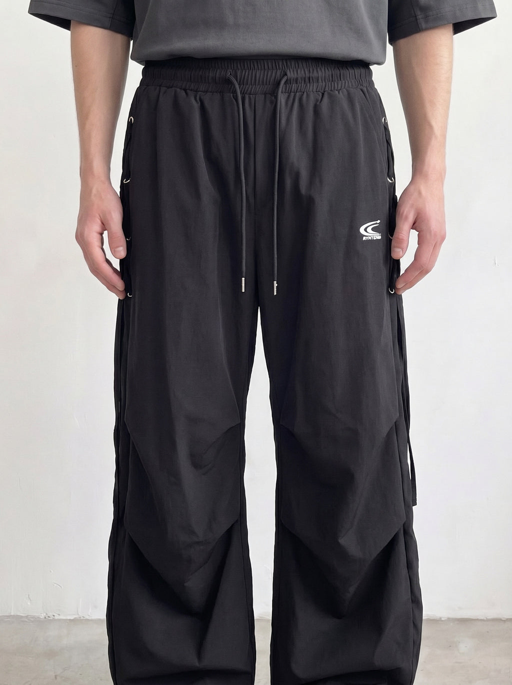 grommet parachute pant