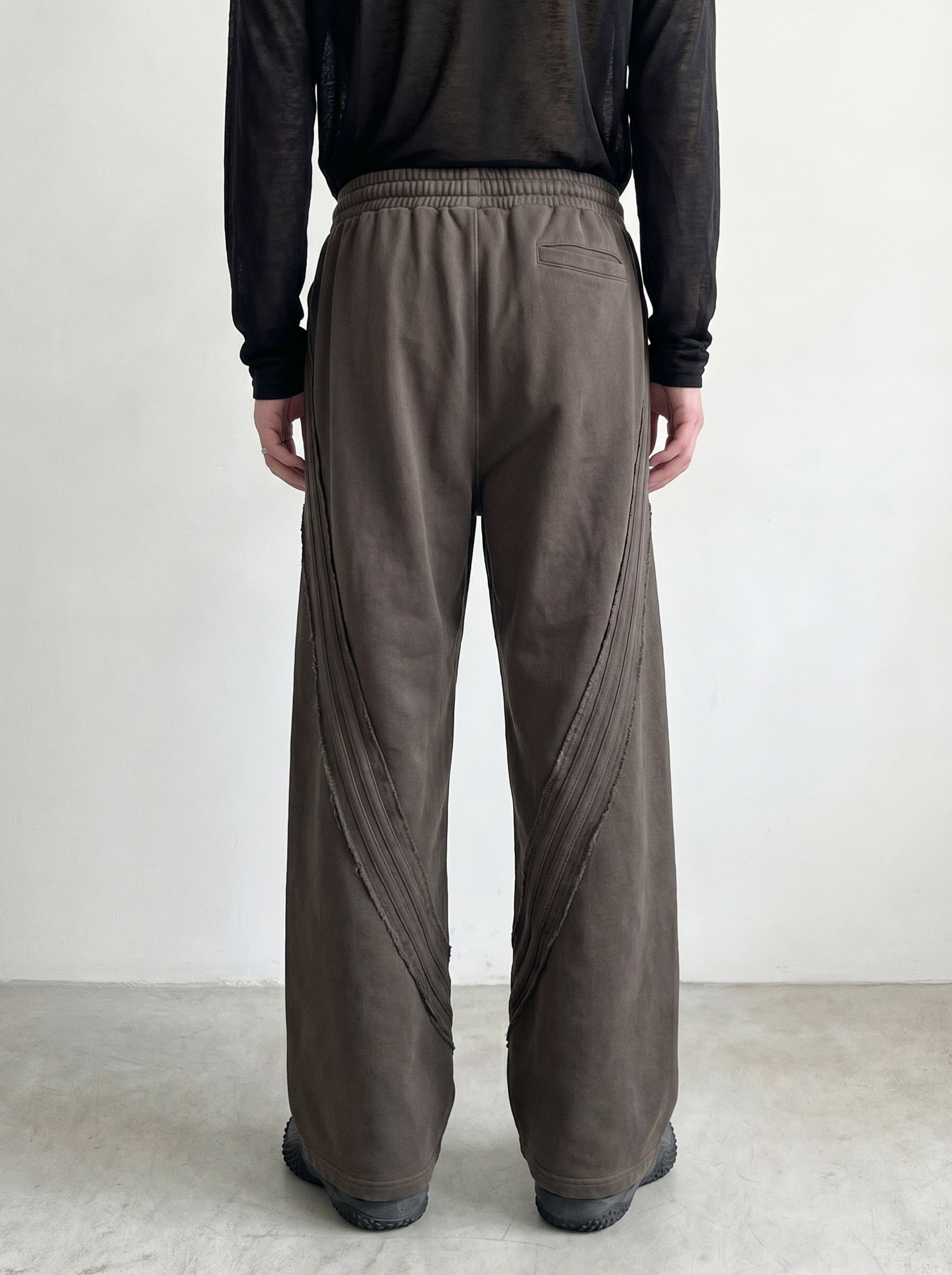 pintuck stripe sweat pant