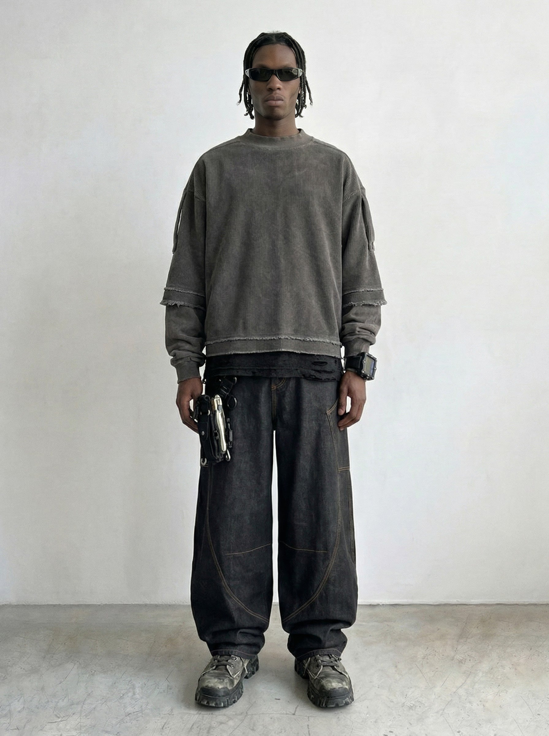 Washed Corduroy Raw Edge Crewneck
