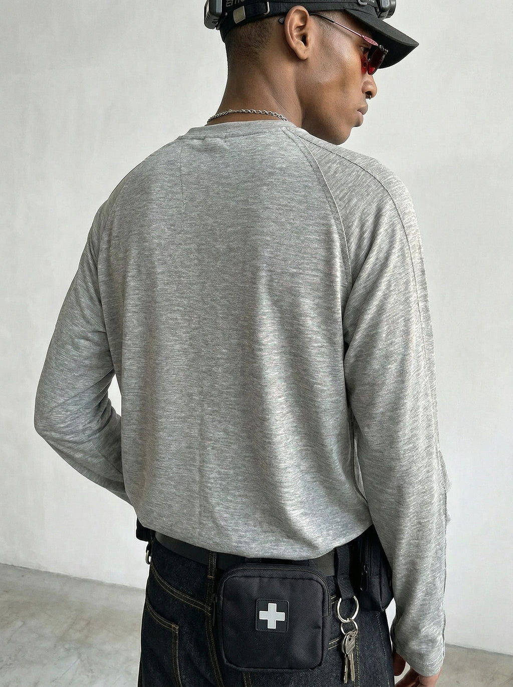 sheer raglan long sleeve