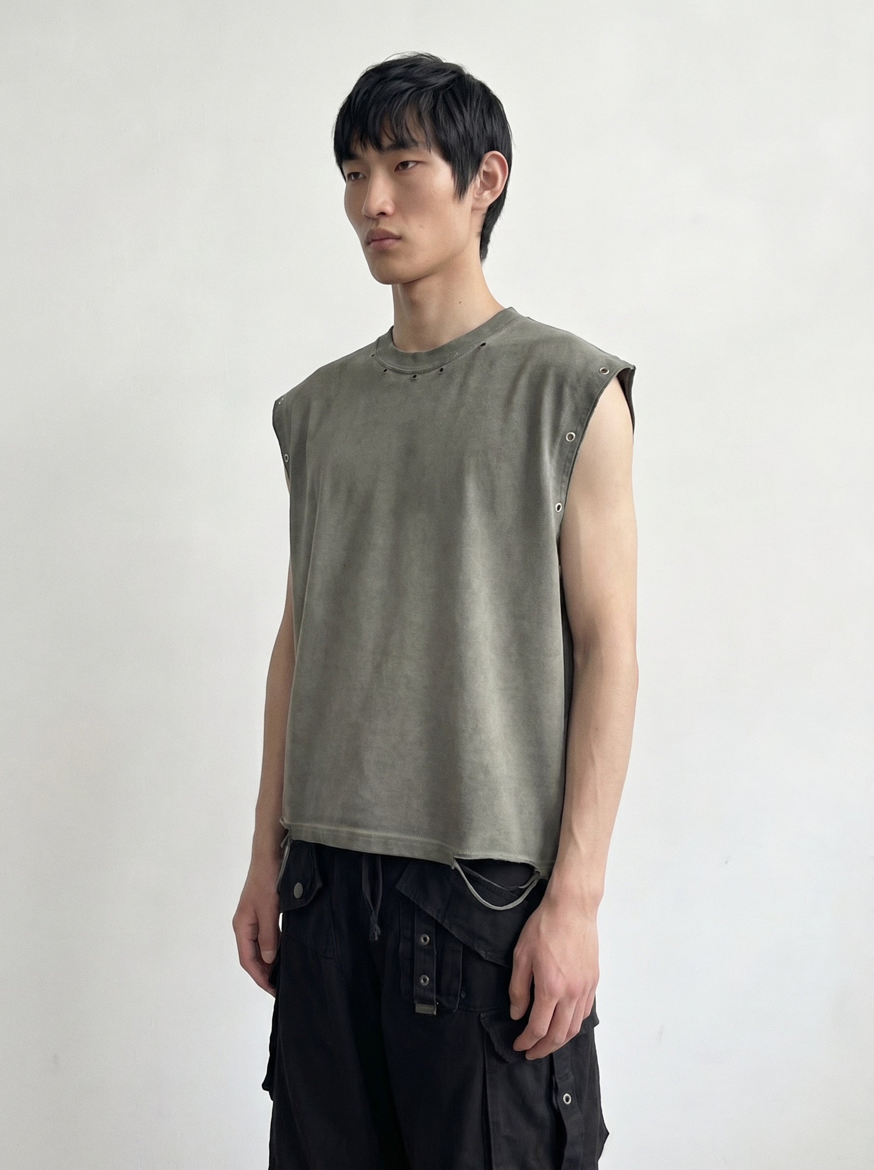 grommet vest