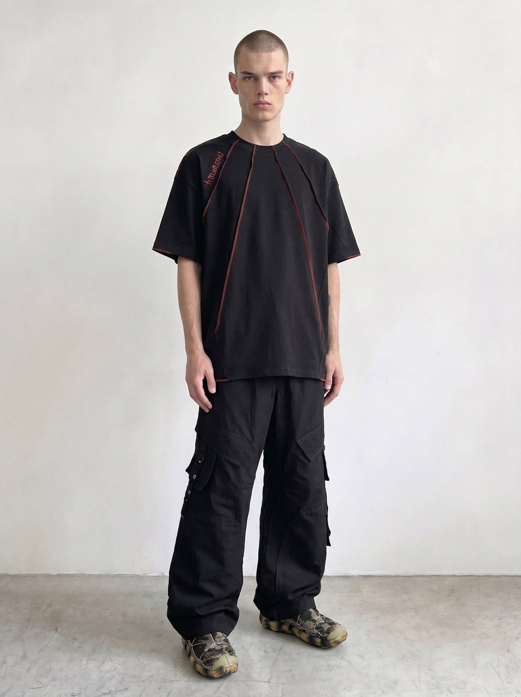 seam panel tee