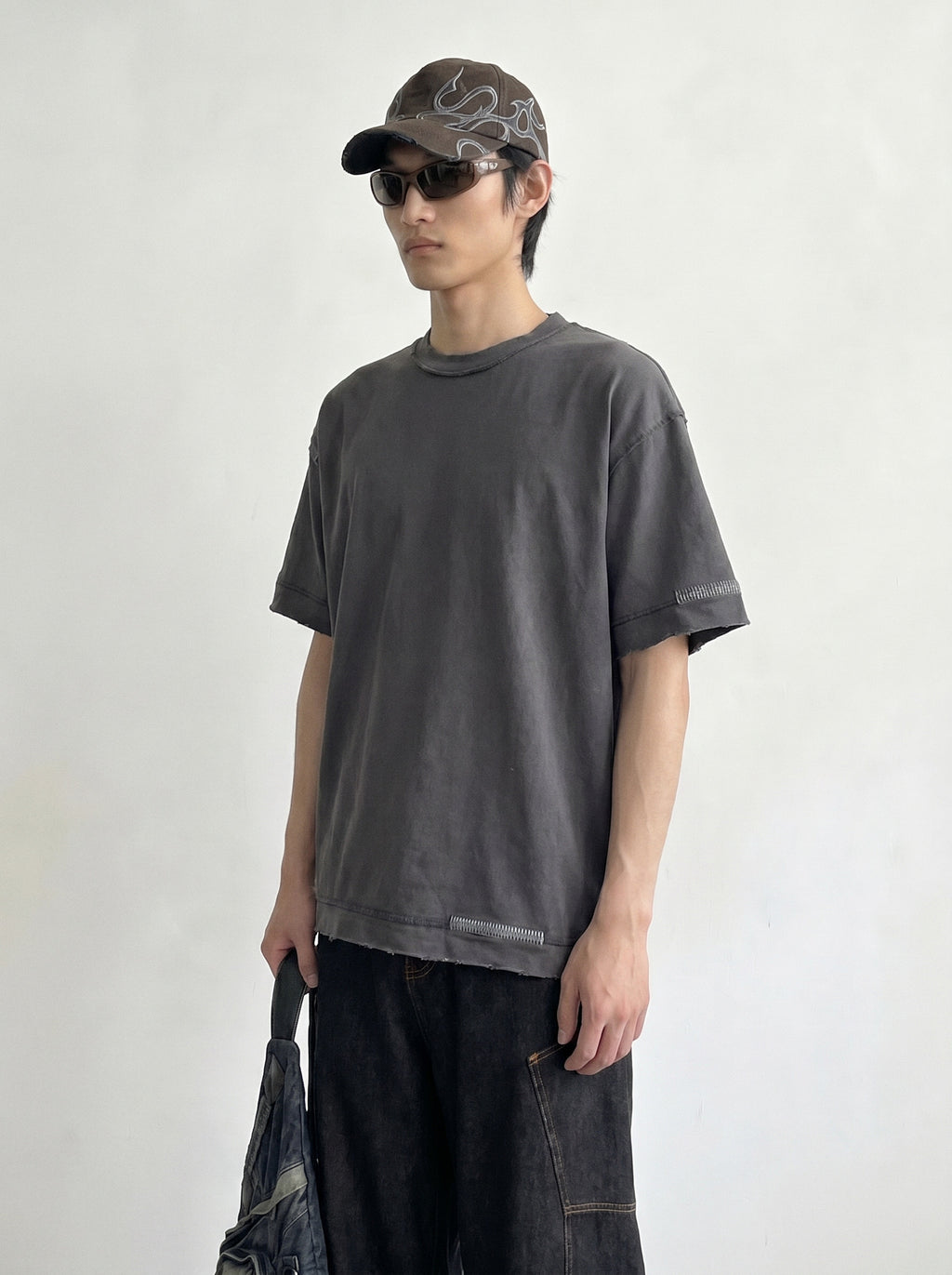 stitch detail tee